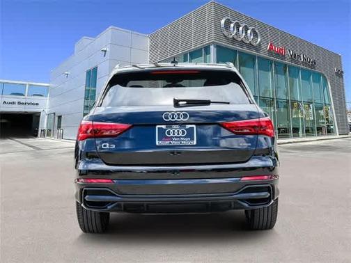 2022 Audi Q3 Premium Plus 45 TFSI S line quattro Tiptronic