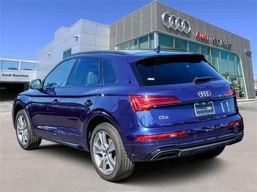 2025 Audi Q5 Premium 45 TFSI S line quattro