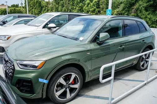 2024 Audi Q5 Premium Plus 45 TFSI S line quattro
