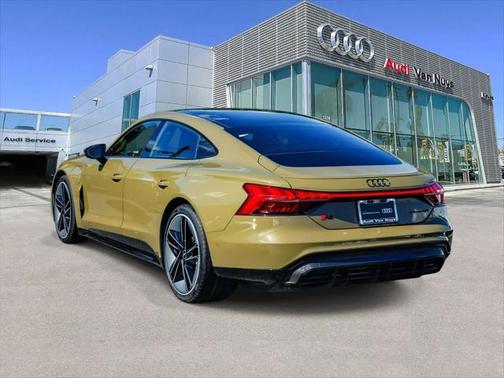 2023 Audi RS e-tron GT quattro