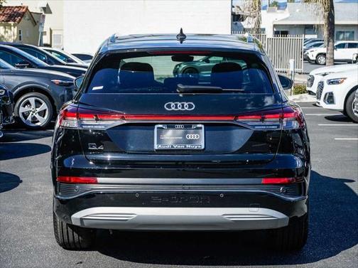 2023 Audi Q4 e-tron Premium Plus 40 RWD
