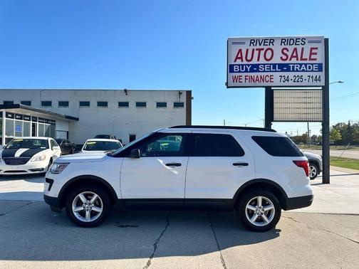 2018 Ford Explorer Base