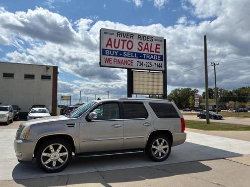 2009 Cadillac Escalade Base