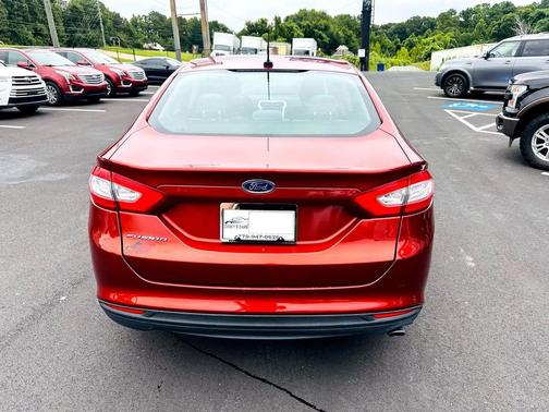 2014 Ford Fusion S