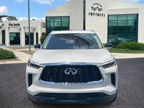 2024 INFINITI QX60 Luxe