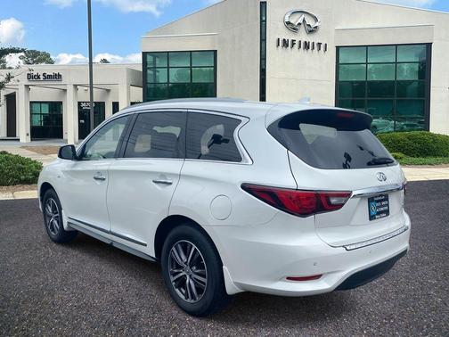 2018 INFINITI QX60 Base
