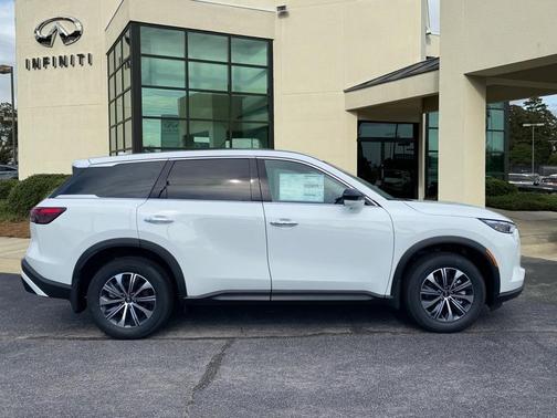 2025 INFINITI QX60 Pure