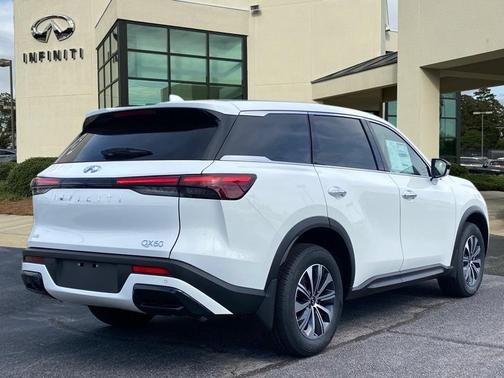 2025 INFINITI QX60 Pure