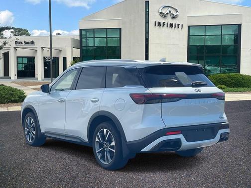 2024 INFINITI QX60 Luxe