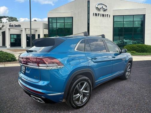 2024 Volkswagen Atlas Cross Sport 2.0T SEL R-Line