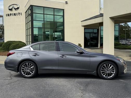 2024 INFINITI Q50 LUXE