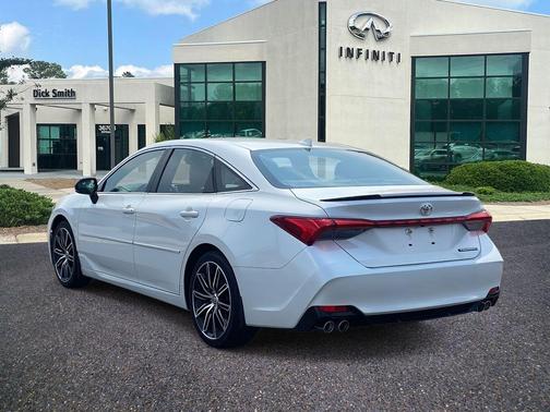 2021 Toyota Avalon Touring
