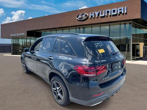 2022 Mercedes-Benz GLC 300 Base