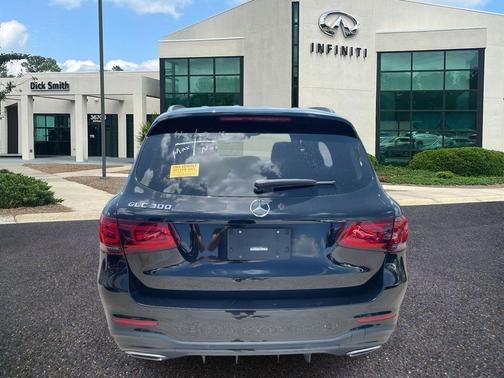2022 Mercedes-Benz GLC 300 Base