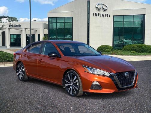 2020 Nissan Altima 2.5 SR