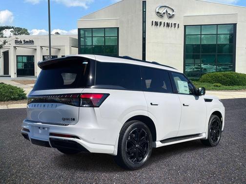 2026 INFINITI QX80 SPORT