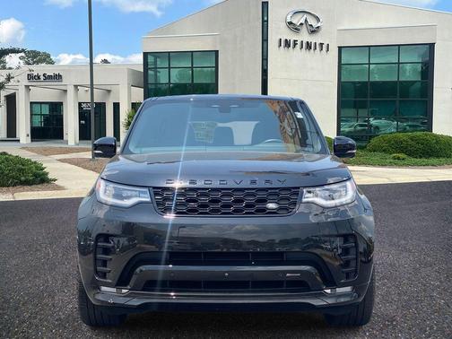 2023 Land Rover Discovery P300 R-Dynamic S