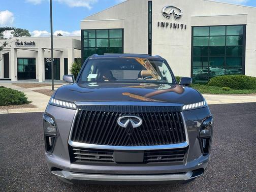 2025 INFINITI QX80 Luxe