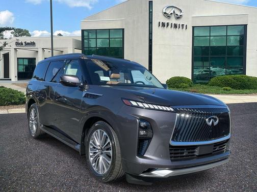 2025 INFINITI QX80 Luxe