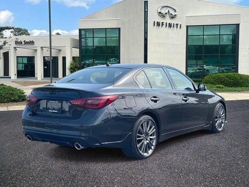 2024 INFINITI Q50 RED SPORT 400