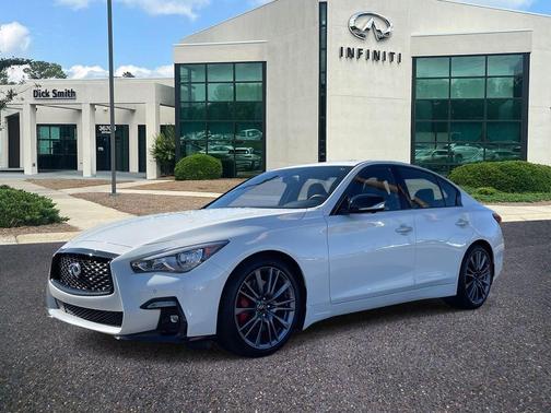 2024 INFINITI Q50 RED SPORT 400