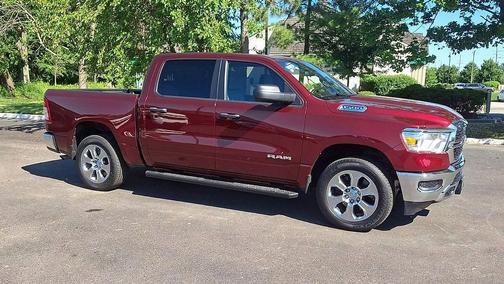 Delmonico Red Pearlcoat 2023 RAM 1500 Big Horn/Lone Star