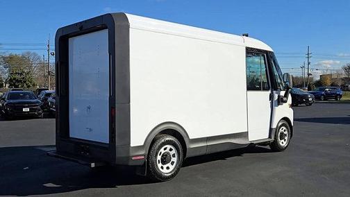 2025 Chevrolet BrightDrop 400 eFWD 400