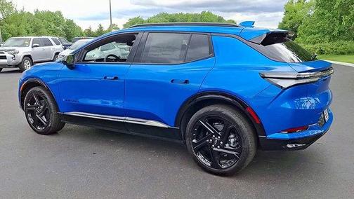 2025 Chevrolet Equinox EV RS