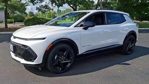 2025 Chevrolet Equinox EV RS