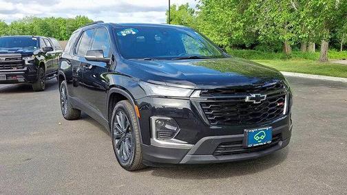 Mosaic Black Metallic 2023 Chevrolet Traverse RS