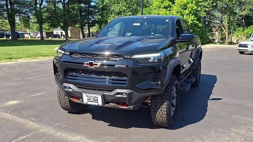 Black 2026 Chevrolet Colorado ZR2