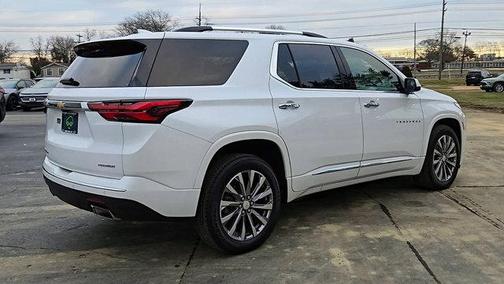 2023 Chevrolet Traverse Premier