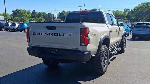 White Sands 2026 Chevrolet Colorado ZR2