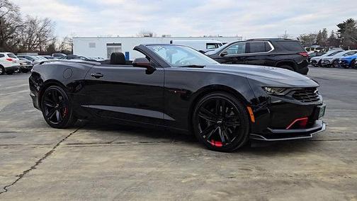 2023 Chevrolet Camaro RWD Convertible LT1