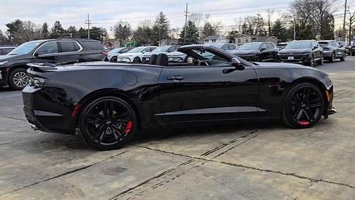 2023 Chevrolet Camaro RWD Convertible LT1