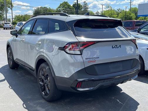 Wolf Gray 2025 Kia Sportage X-Line