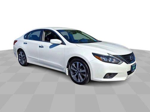 2016 Nissan Altima 2.5 SR
