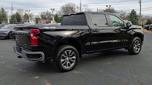 2023 Chevrolet Silverado 1500 LT