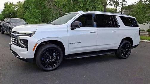 2025 Chevrolet Suburban Premier