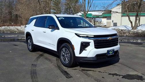 2024 Chevrolet Traverse LS