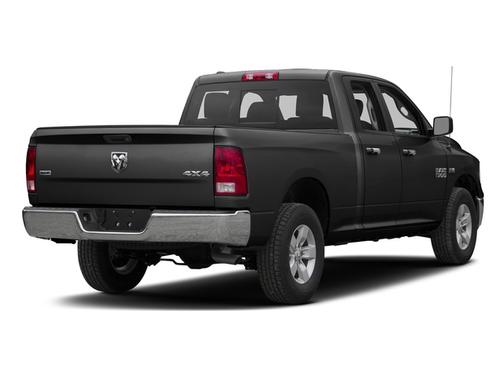Brilliant Black Crystal Pearlcoat 2017 RAM 1500 Big Horn