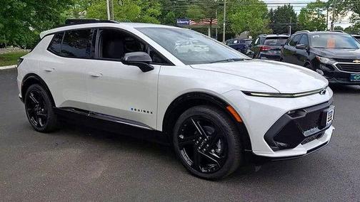 2025 Chevrolet Equinox EV RS