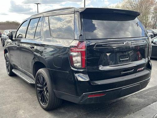 2023 Chevrolet Tahoe 4WD RST