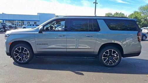 2024 Chevrolet Suburban RST