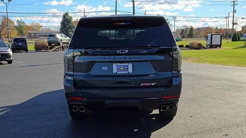 2026 Chevrolet Suburban RST