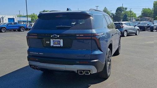 Lakeshore Blue Metallic 2026 Chevrolet Traverse LT