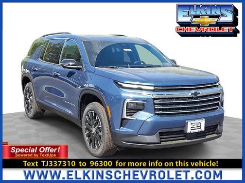 Lakeshore Blue Metallic 2026 Chevrolet Traverse LT