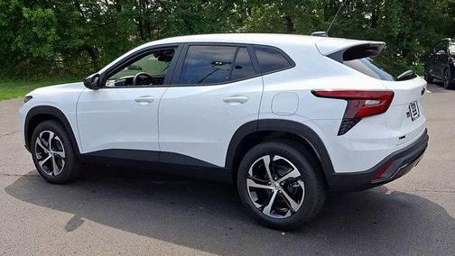 2025 Chevrolet Trax FWD 1RS
