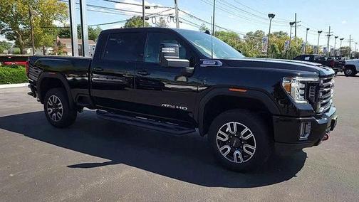 2022 GMC Sierra 2500 AT4