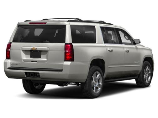 Iridescent Pearl Tricoat 2018 Chevrolet Suburban LT